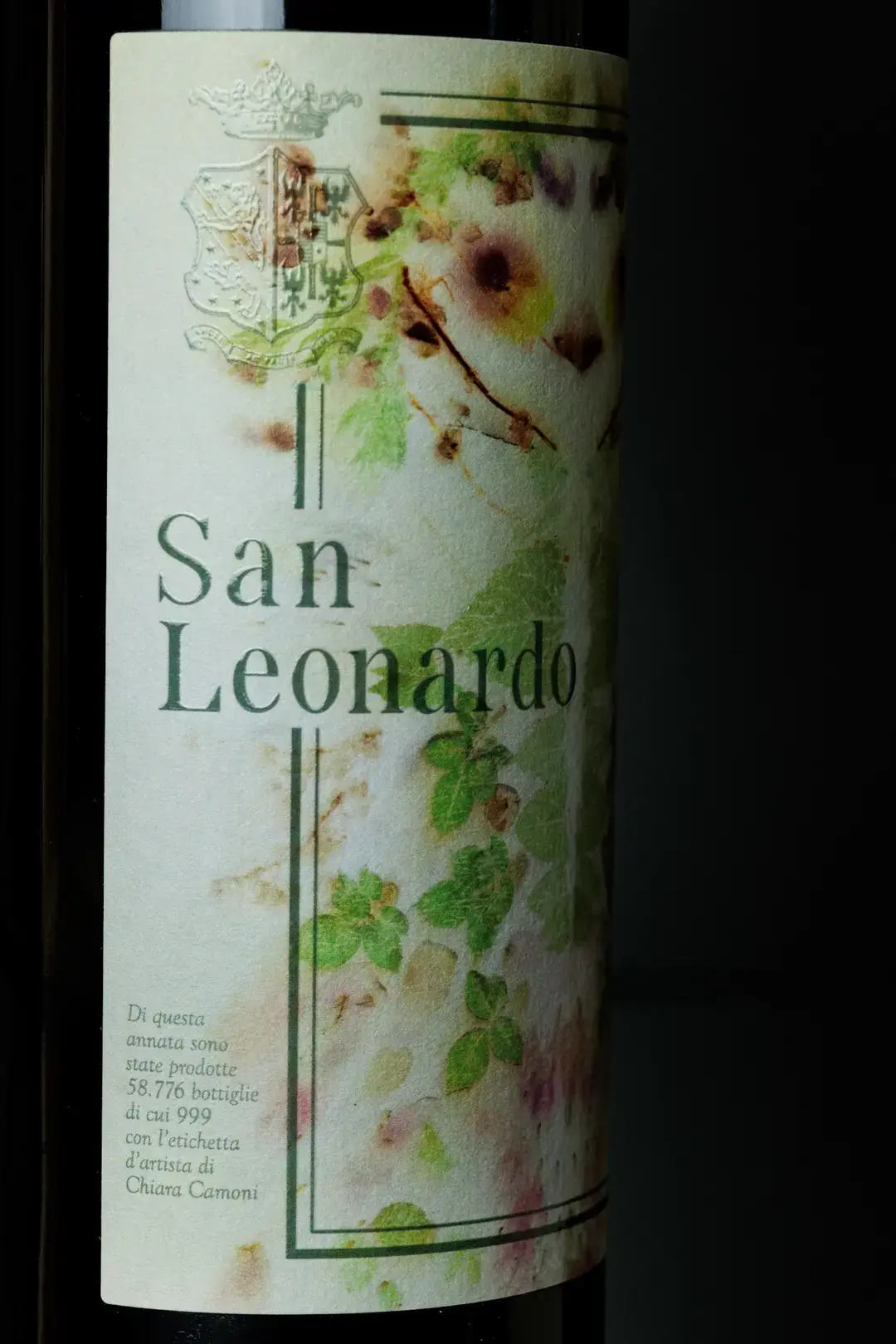 Etichetta d'artista di Chiara Camoni per il San Leonardo 2021